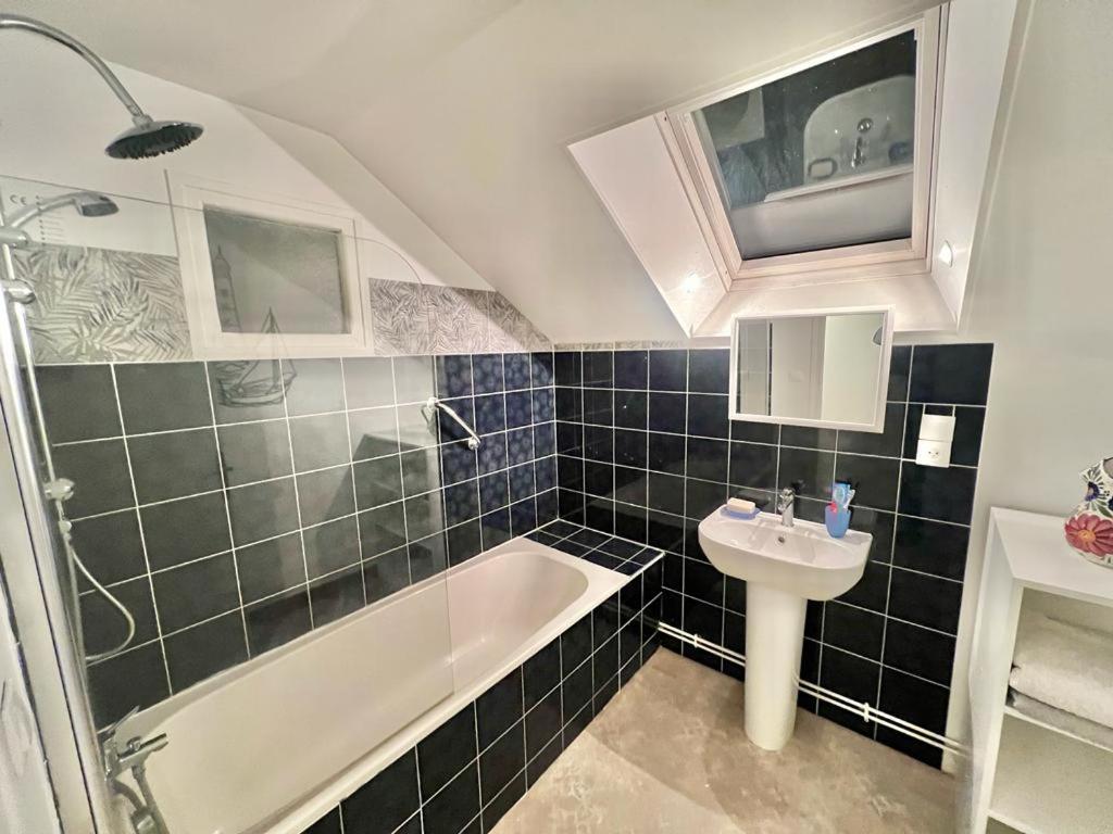 Greener Pastures - Normandy Self Catering Gites La Chapelle-Engerbold Extérieur photo